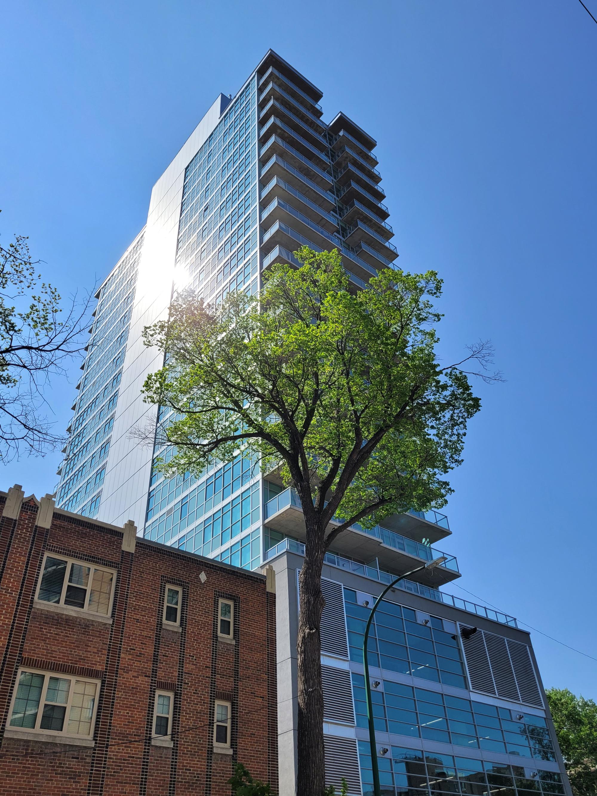 ASSINIBOINE-CONDO-Winnipeg